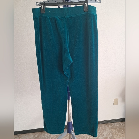 ☃️NWOT Made for Life Large Velour Tracksuit Green Soft Feel - Picture 12 of 14